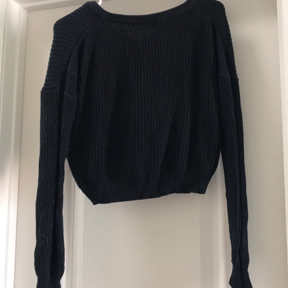 Brandy Melville Sweater - Picture 3 of 3